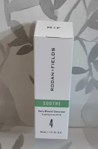 Rodan Fields Soothe Step 4 Daily Mineral Sunscreen SPF 30 Exp 12027