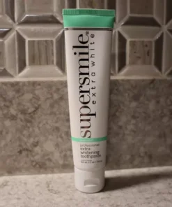 Supersmile Toothpaste Professional Extra Whitening 2.5oz Triple Mint Exp 6/25 **